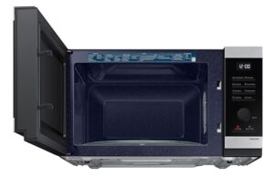 Samsung 40L Solo Mricrowave Oven - Silver Trim - Image 3