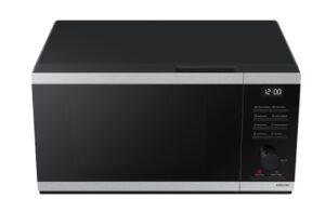 Samsung 23L Solo Microwave Oven LED Display - Silver - Image 3