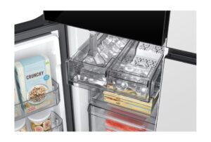 Samsung Bespoke 704L French Door Refrigerator With Customizable Design - White - See-Thru Door - Image 6